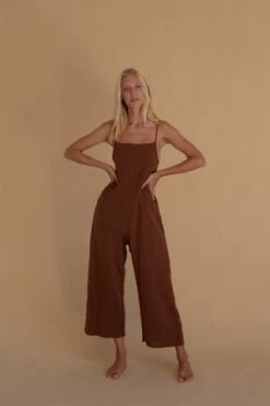 BAHHGOOSEFLO JUMPSUIT - White & Wheat