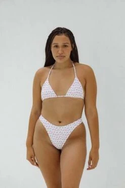 The Saltwater CollectiveLeo Bottom - Roses